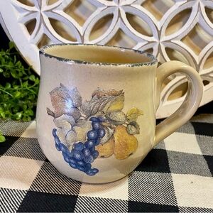 Vintage Home & Garden Party Stoneware Mug 2004 – Fruit Garland Grapes & Pears
